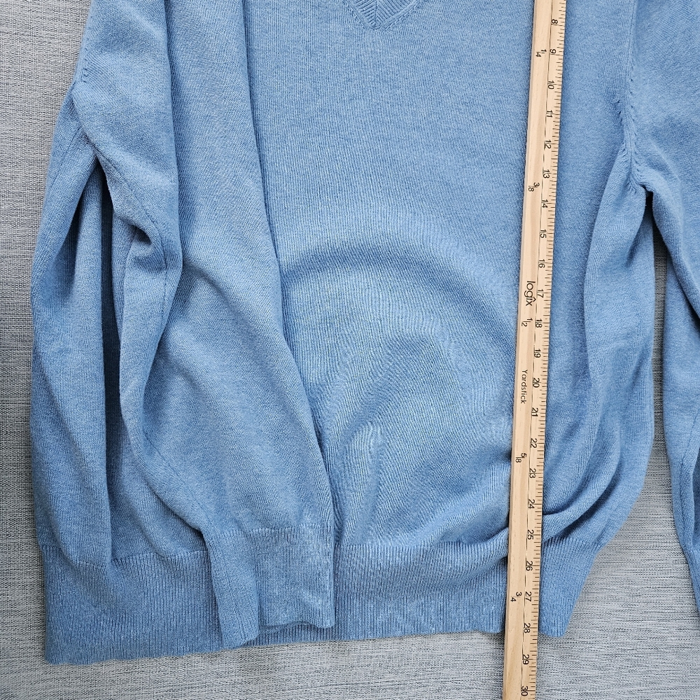 J. McLaughlin Blue‎ V-Neck Sweater with Soft Texture and Relaxed Fit - Picture 8 of 8